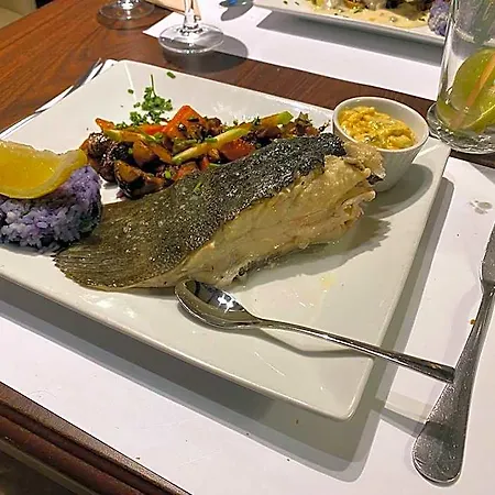 Restaurant L'eolienne Hotel Neuville-les-Dieppe